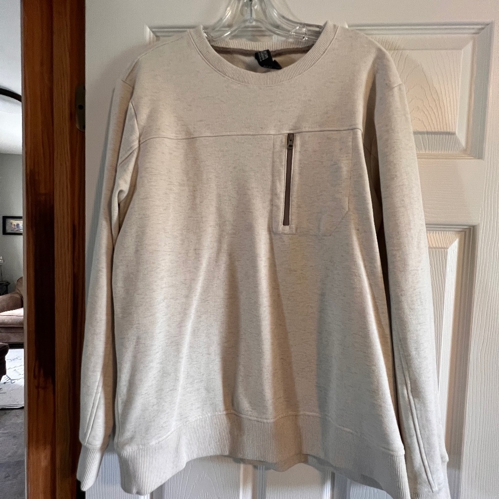 Mountain Hardwear Sweater